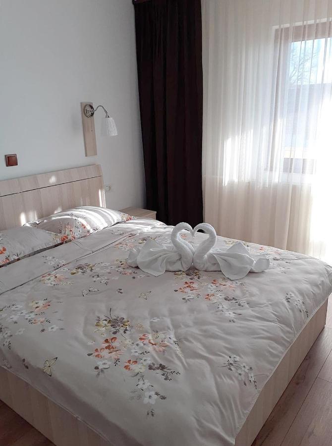Angela Hotel Polovragi Ngoại thất bức ảnh